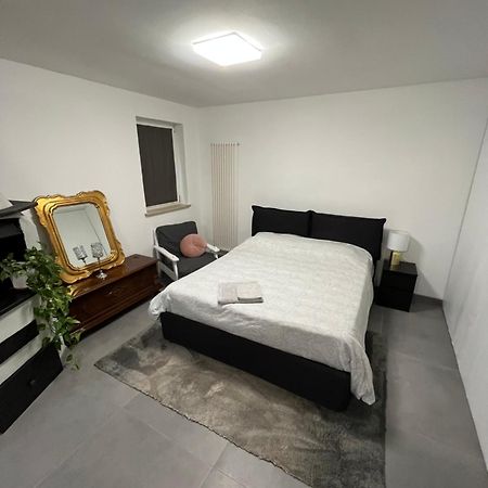 Appartamento Nuovo E Confortevole Montecchio Maggiore Exterior foto